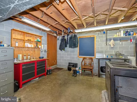 7990 Pleasant Ct, Frederick, MD 21701 photo 30