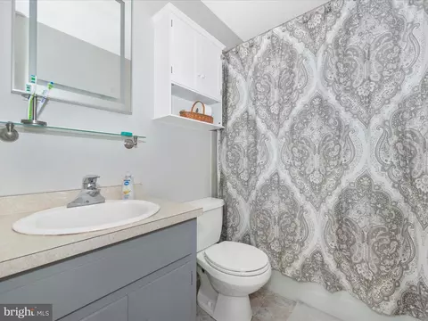 7990 Pleasant Ct, Frederick, MD 21701 photo 25