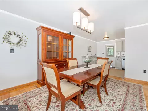 7990 Pleasant Ct, Frederick, MD 21701 photo 9