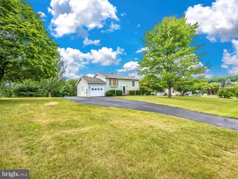 7990 Pleasant Ct, Frederick, MD 21701 photo 48