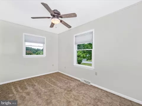 7990 Pleasant Ct, Frederick, MD 21701 photo 22