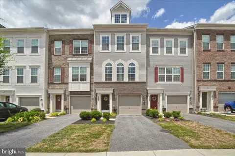 Exterior - 5986 Whelan Ln, Frederick, MD 21703 photo 2 of 9