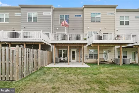 Exterior - 5986 Whelan Ln, Frederick, MD 21703 photo 6 of 9