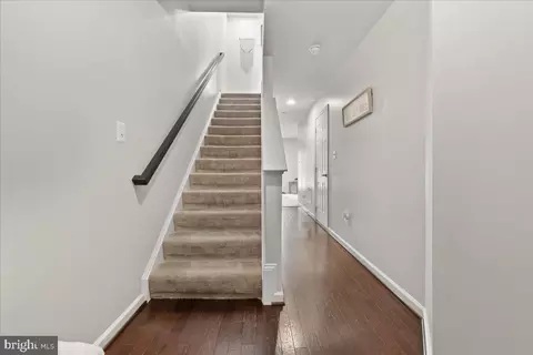 Entry Way - 5986 Whelan Ln, Frederick, MD 21703 photo 5 of 9