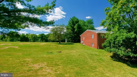 Exterior - 5203 New Design Rd, Frederick, MD 21703 photo 8 of 16