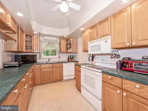 Kitchen - 5203 New Design Rd, Frederick, MD 21703 photo 4 of 6