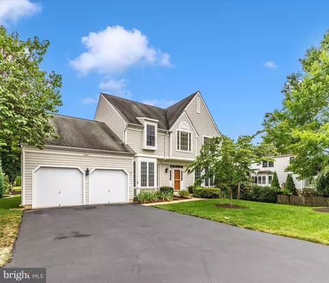 Exterior - 2568 Bear Den Rd, Frederick, MD 21701 photo 7 of 20