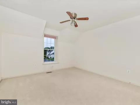 Bedroom - 2568 Bear Den Rd, Frederick, MD 21701 photo 13 of 14