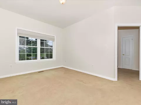 Bedroom - 2568 Bear Den Rd, Frederick, MD 21701 photo 5 of 14