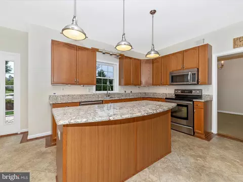 Kitchen - 2568 Bear Den Rd, Frederick, MD 21701 photo 2 of 5