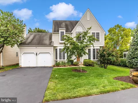Exterior - 2568 Bear Den Rd, Frederick, MD 21701 photo 6 of 20