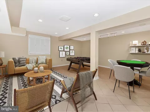 Living - 2568 Bear Den Rd, Frederick, MD 21701 photo 12 of 12