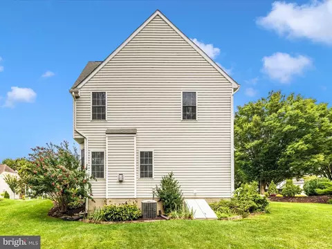 Exterior - 2568 Bear Den Rd, Frederick, MD 21701 photo 13 of 20
