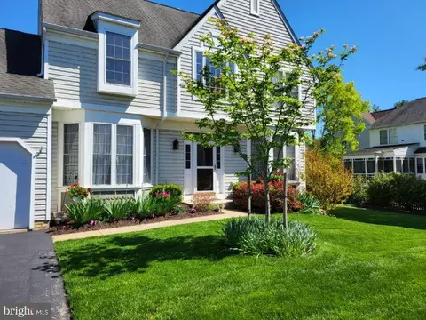Exterior - 2568 Bear Den Rd, Frederick, MD 21701 photo 3 of 20