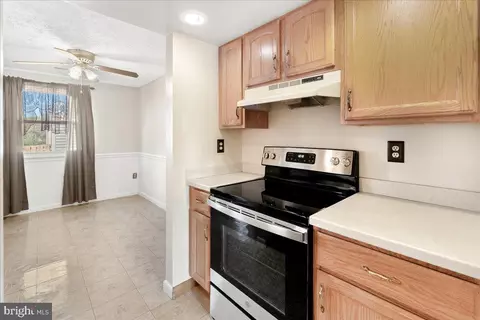 6728 Fallow Hill Ct, Frederick, MD 21703 photo 9
