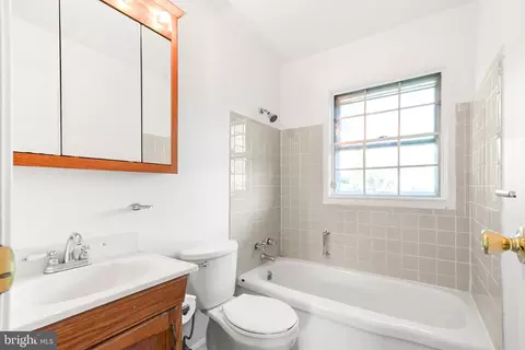 303 Canberra Ct, Frederick, MD 21701 photo 26