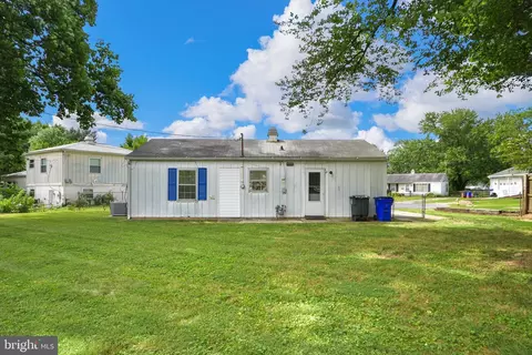 303 Canberra Ct, Frederick, MD 21701 photo 7