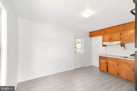 303 Canberra Ct, Frederick, MD 21701 photo 15