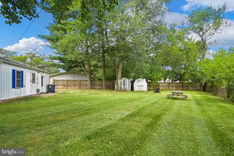 303 Canberra Ct, Frederick, MD 21701 photo 11