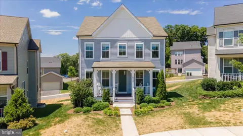8424 Cliffview Ln, Frederick, MD 21704 photo 3