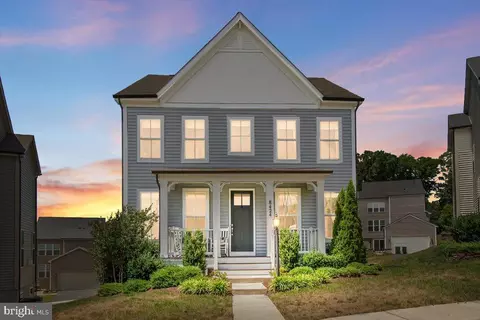 8424 Cliffview Ln, Frederick, MD 21704 photo 2