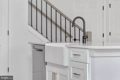 Entry Way - 1622 Blacksmith Way UNIT C, Frederick, MD 21702 photo 7 of 12