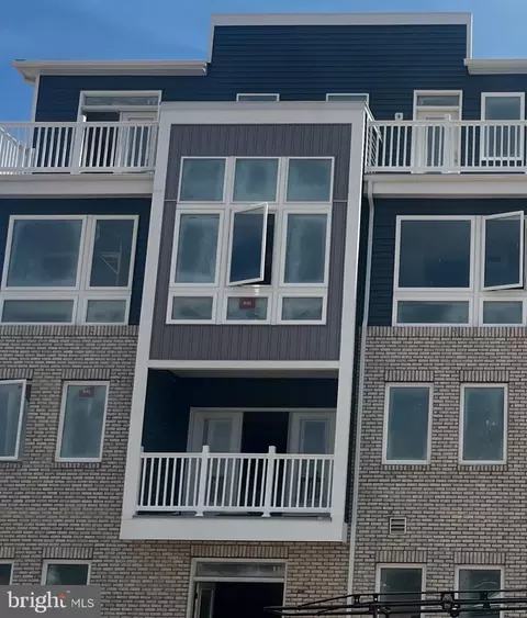 710 Iron Forge Rd UNIT B, Frederick, MD 21702