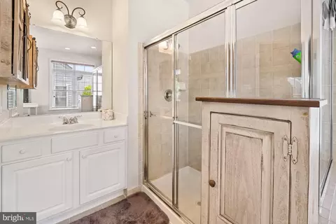 Bath - 2649 Monocacy Ford Rd, Frederick, MD 21701 photo 3 of 5