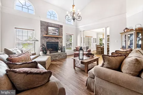 Living - 2649 Monocacy Ford Rd, Frederick, MD 21701 photo 1 of 2