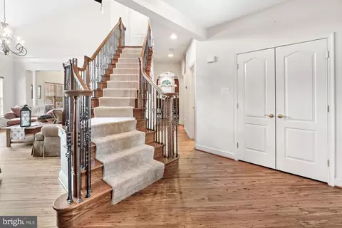 Entry Way - 2649 Monocacy Ford Rd, Frederick, MD 21701 photo 4 of 5
