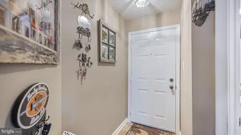 905 Blue Leaf Ct #E, Frederick, MD 21701 photo 7