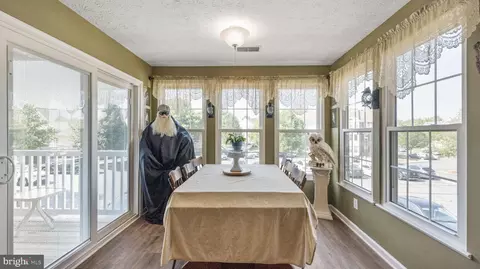 905 Blue Leaf Ct #E, Frederick, MD 21701 photo 4