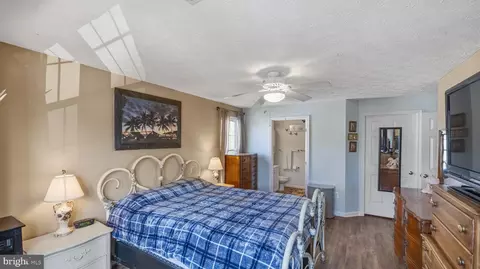 905 Blue Leaf Ct #E, Frederick, MD 21701 photo 16