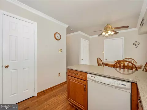 404 Navaho Dr, Frederick, MD 21701 photo 18