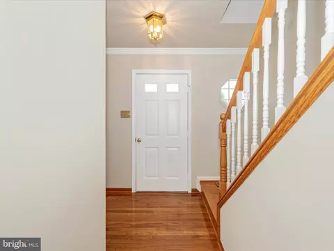 404 Navaho Dr, Frederick, MD 21701 photo 3