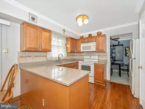 404 Navaho Dr, Frederick, MD 21701 photo 13