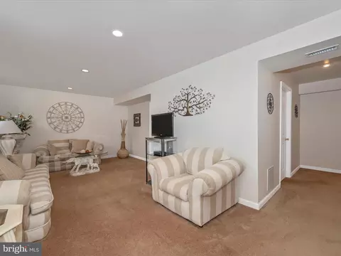404 Navaho Dr, Frederick, MD 21701 photo 36