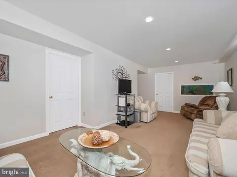 404 Navaho Dr, Frederick, MD 21701 photo 38