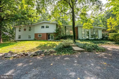 8113 Water Street Rd, Walkersville, MD 21793