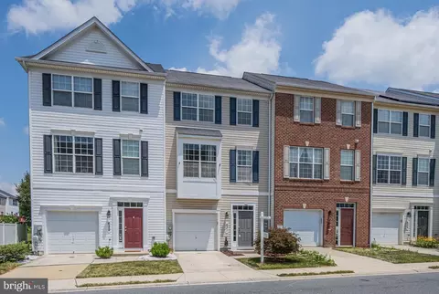 631 Cawley Dr, Frederick, MD 21703