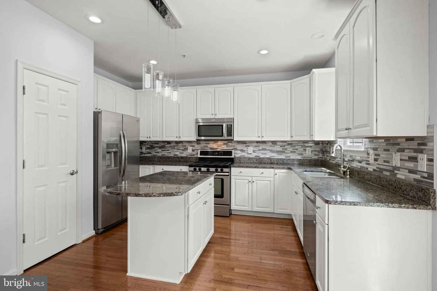 631 Cawley Dr, Frederick, MD 21703 photo 12
