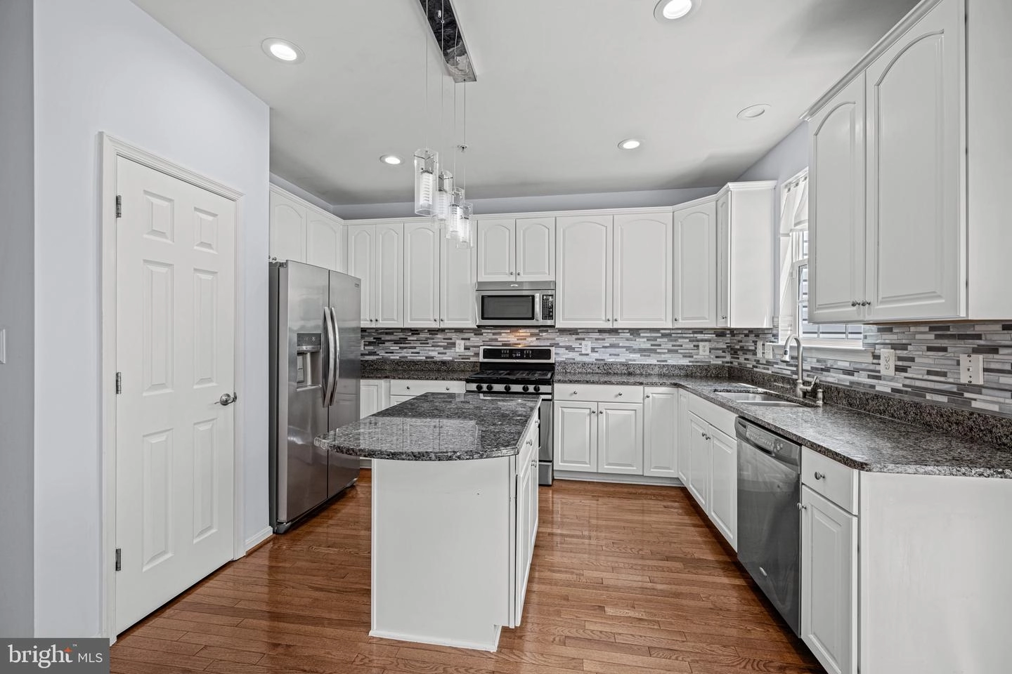 631 Cawley Dr, Frederick, MD 21703 photo 11