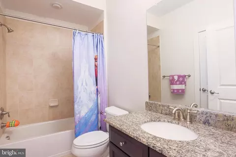 Bath - 3579 Katherine Way, Frederick, MD 21704 photo 7 of 10