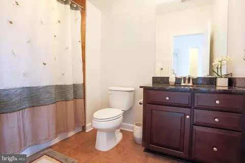 Bath - 3579 Katherine Way, Frederick, MD 21704 photo 9 of 10
