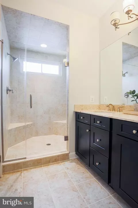Bath - 3579 Katherine Way, Frederick, MD 21704 photo 2 of 10
