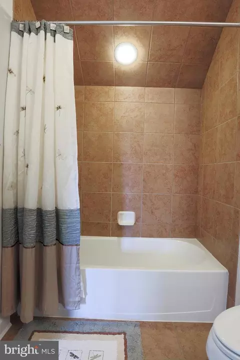 Bath - 3579 Katherine Way, Frederick, MD 21704 photo 10 of 10