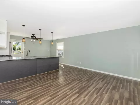 420 Logan St, Frederick, MD 21701 photo 9