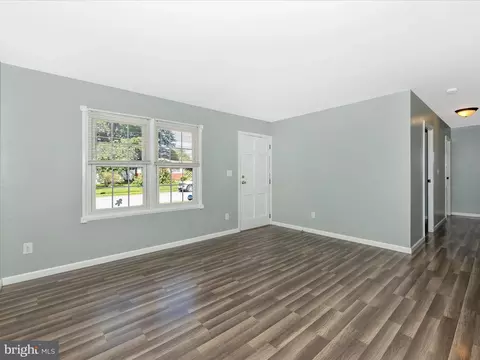 420 Logan St, Frederick, MD 21701 photo 6