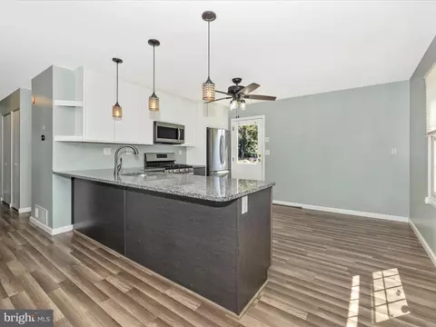 420 Logan St, Frederick, MD 21701 photo 12