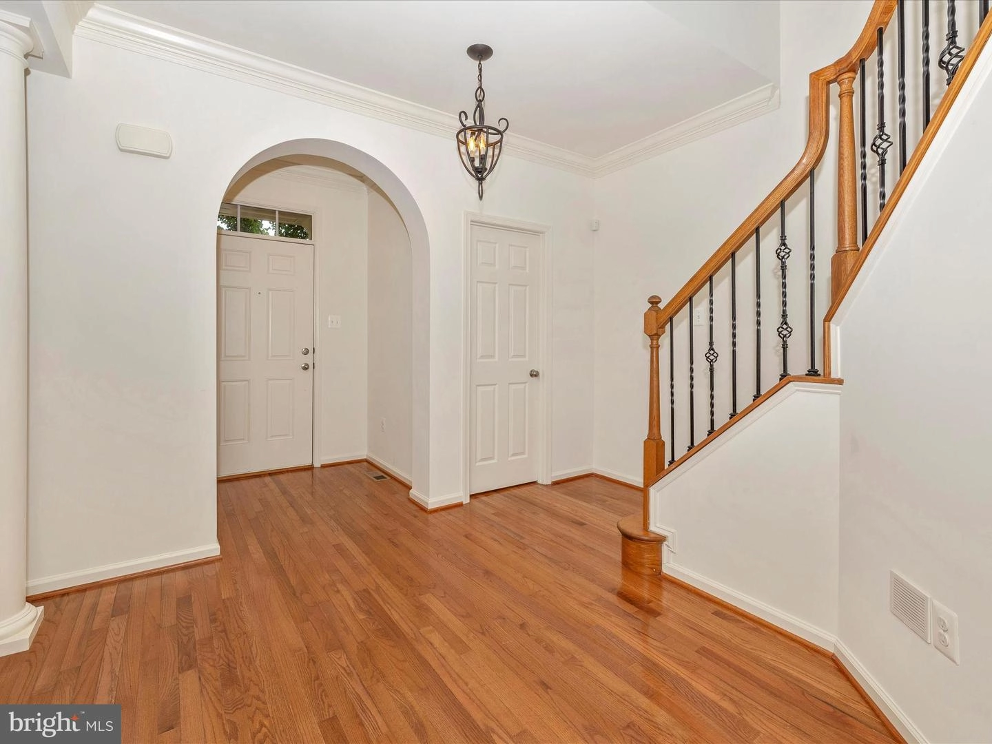 Entry Way - 2526 Mill Race Rd, Frederick, MD 21701 photo 1 of 3